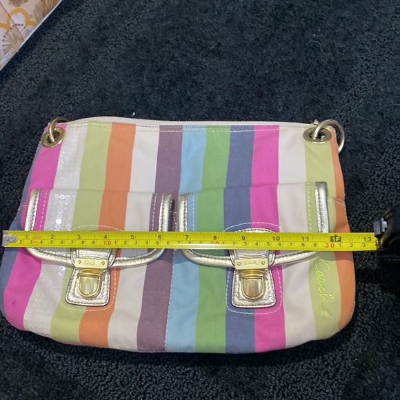 Multi color coach purse - Picture 8 of 10